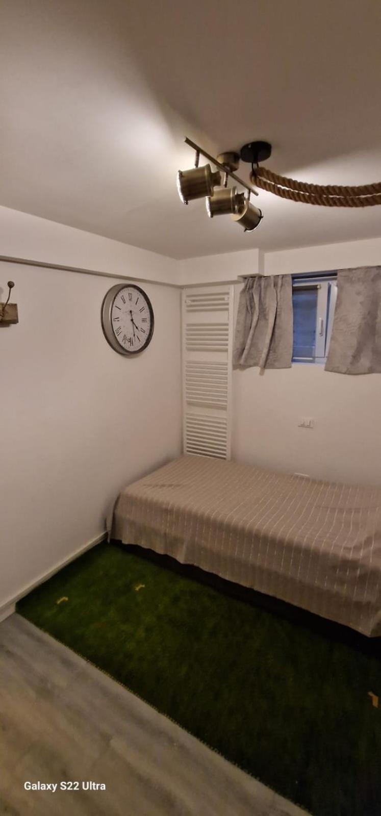 Double A Guest House Местре Екстериор снимка