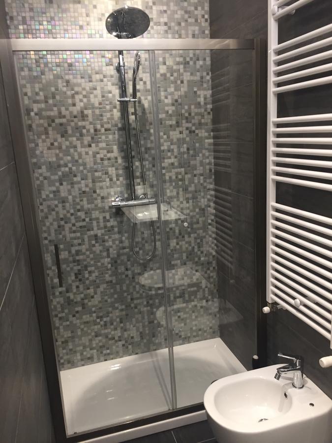 Double A Guest House Местре Екстериор снимка