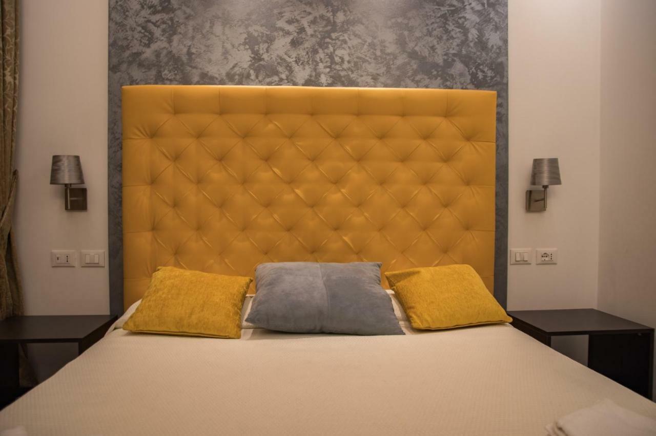 Double A Guest House Местре Екстериор снимка