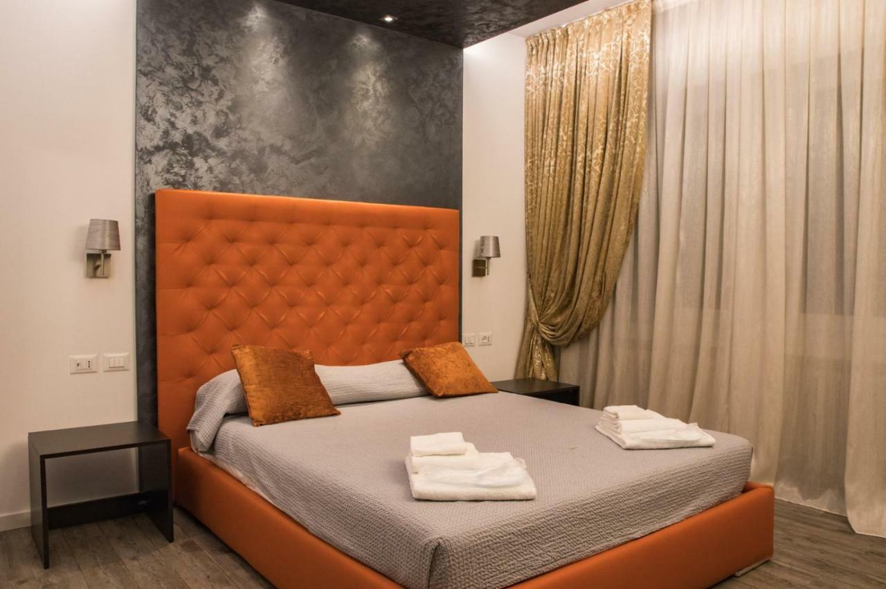 Double A Guest House Местре Екстериор снимка